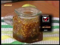 g zahar 
1 plic gelfix 2:1 de la dr. oetker
2 g mere curatate si ml suc de mere
1 plic zahar vanilat